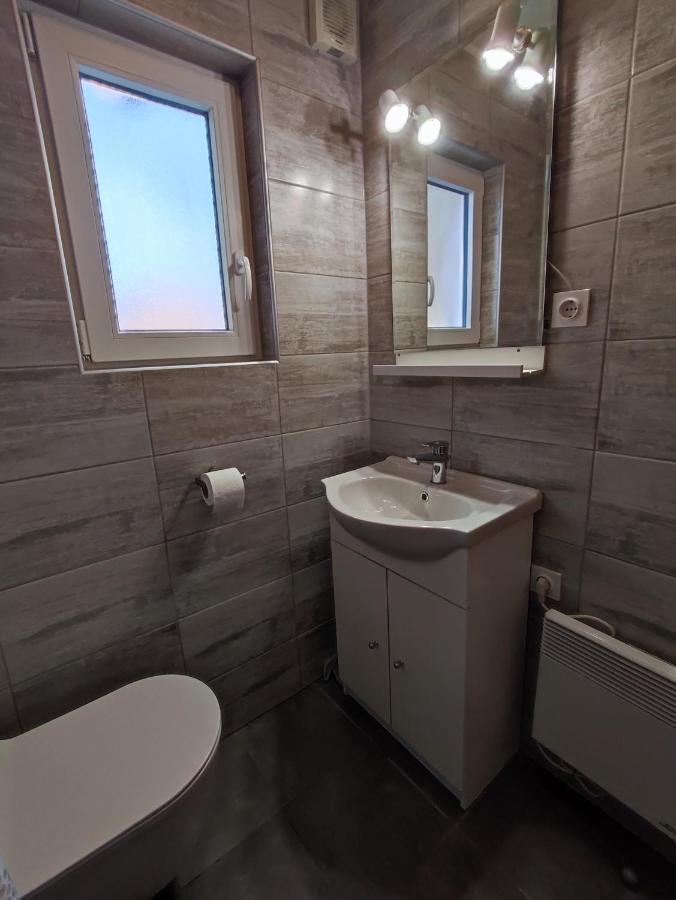 Zidanica-Vineyard Cottage Jakse Semic Buitenkant foto