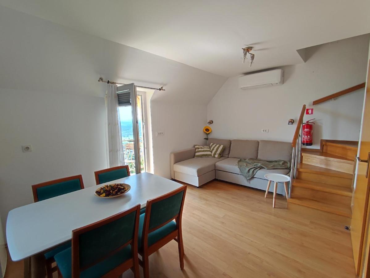 Zidanica-Vineyard Cottage Jakse Semic Buitenkant foto