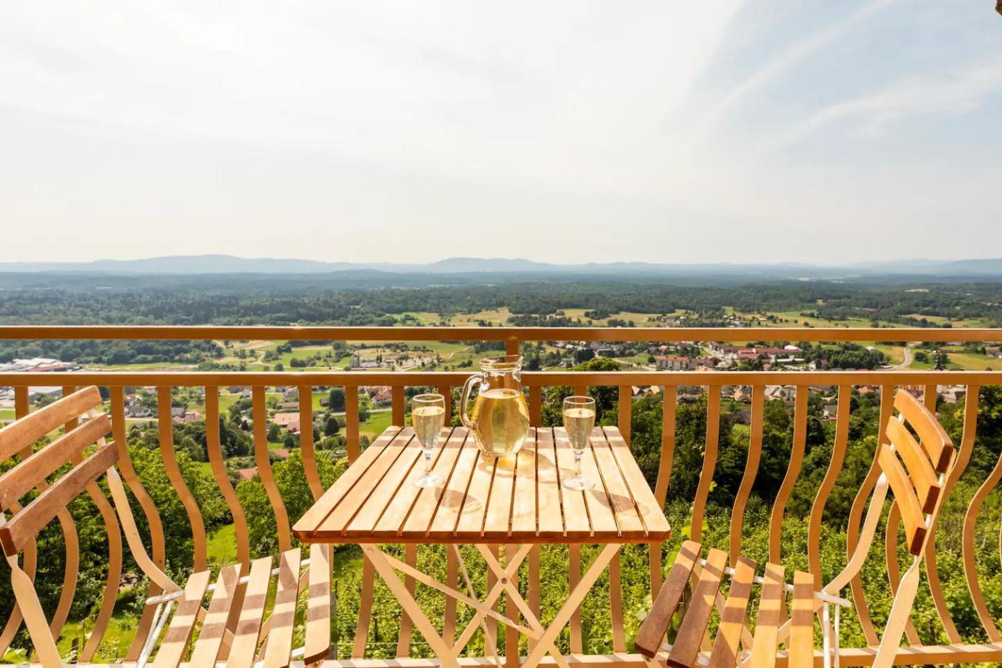 Zidanica-Vineyard Cottage Jakse Semic Buitenkant foto